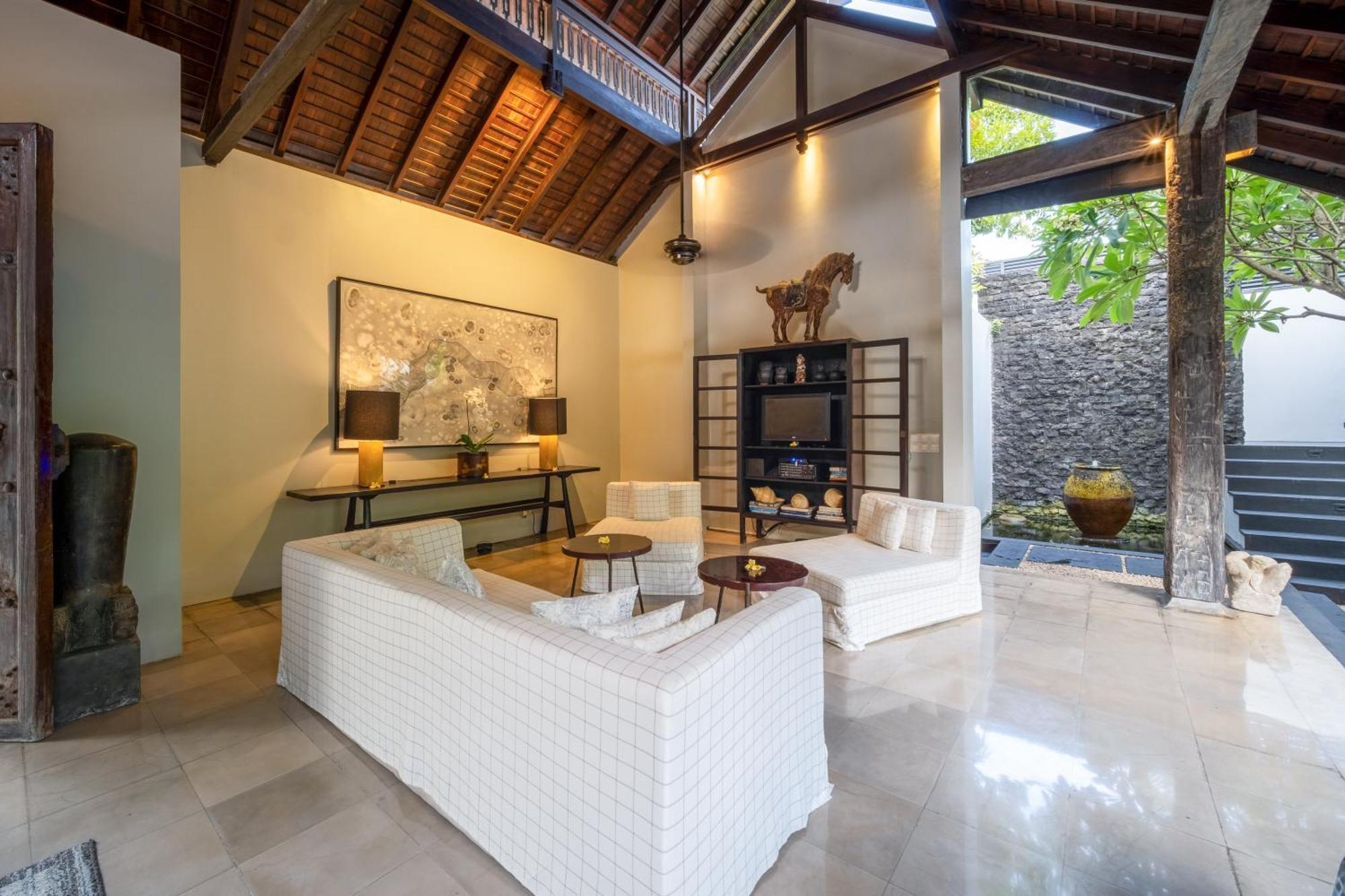 Villa De Suma - Fully Staffed Luxury Villa, Walk To The Beach! Seminyak Extérieur photo