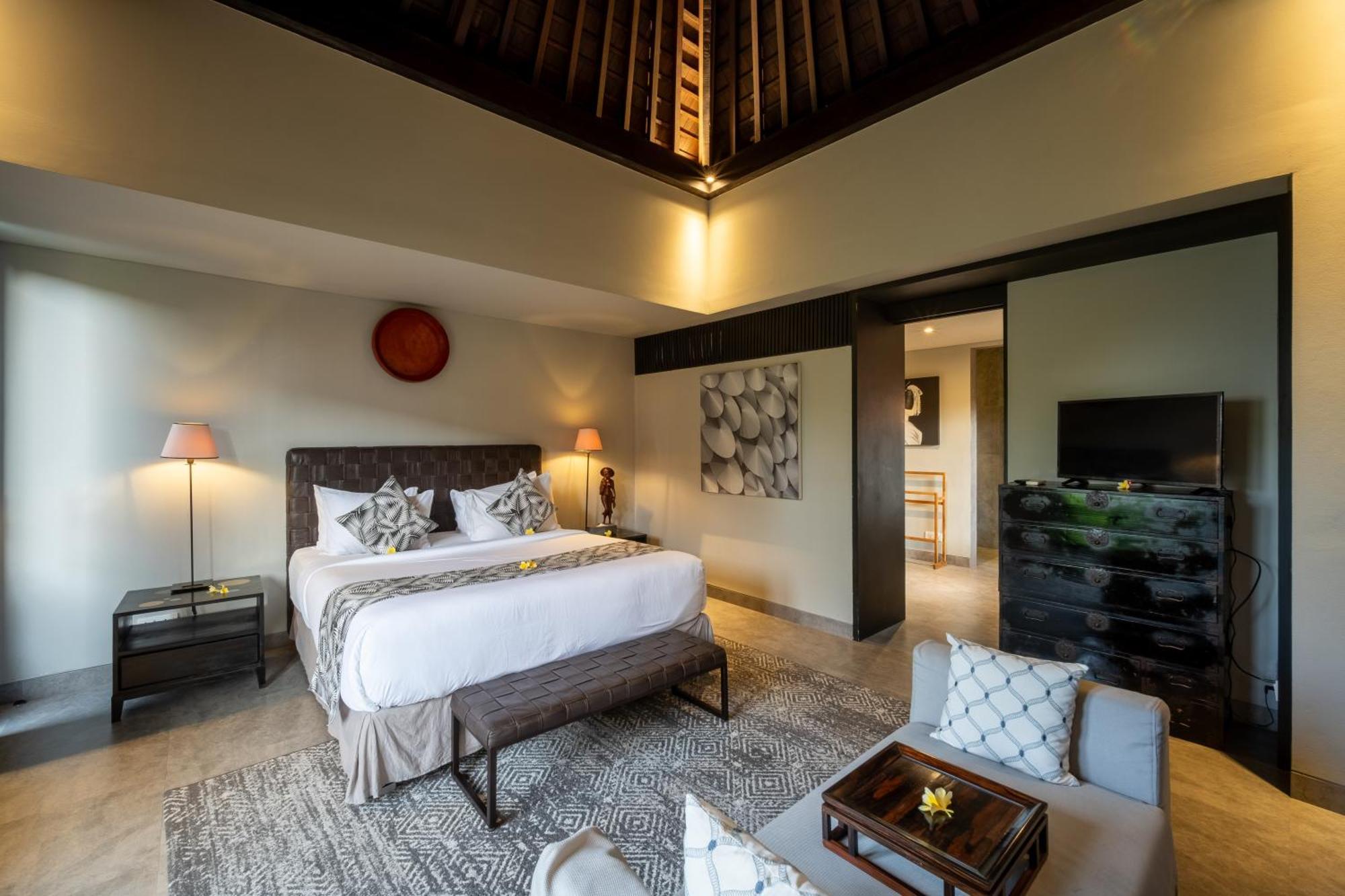 Villa De Suma - Fully Staffed Luxury Villa, Walk To The Beach! Seminyak Extérieur photo