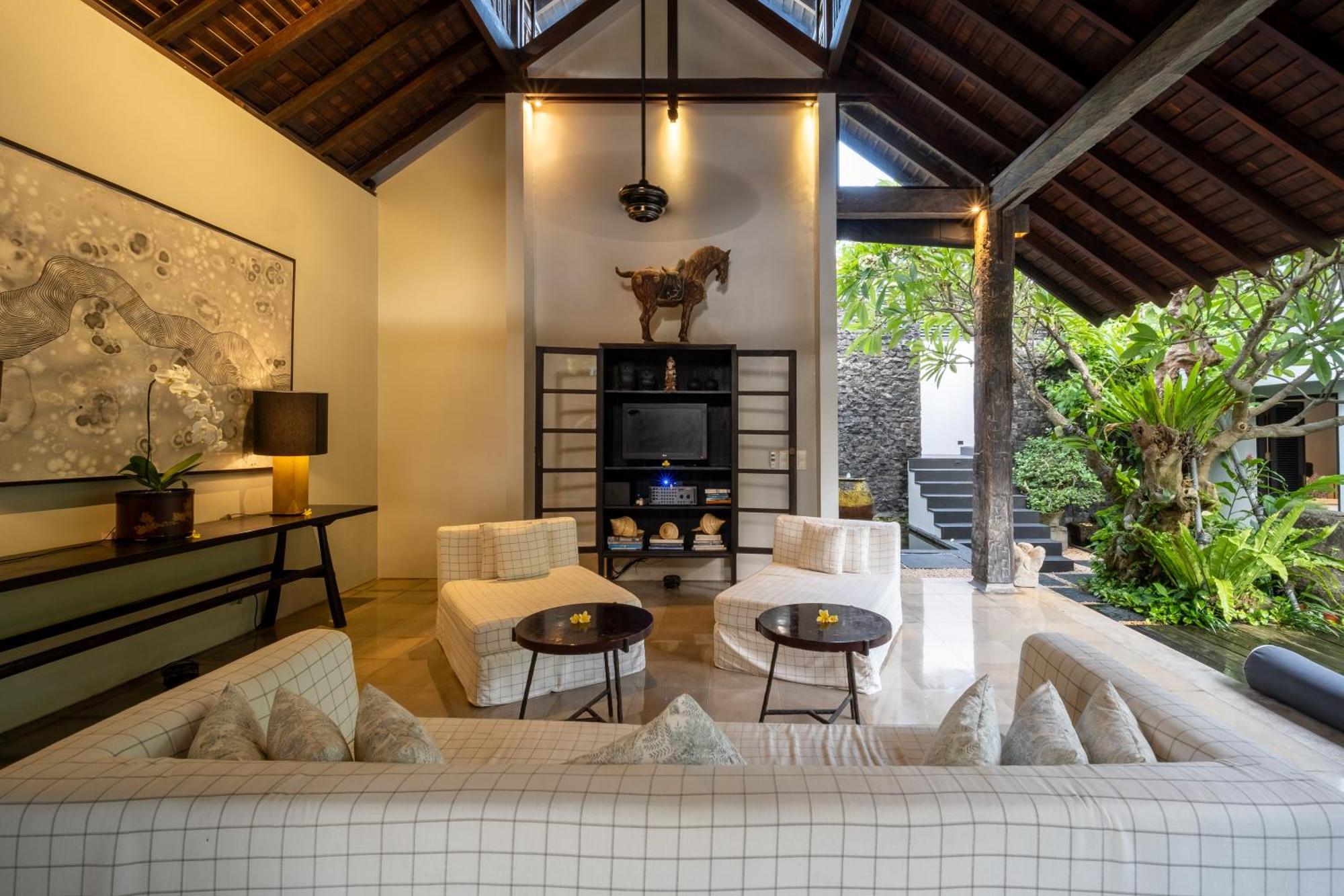 Villa De Suma - Fully Staffed Luxury Villa, Walk To The Beach! Seminyak Extérieur photo